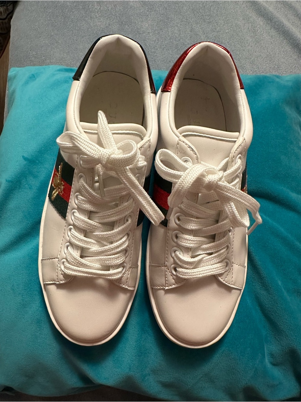 Gucci White Leather Sneakers with Red and Black Heel Tabs and Green-Red Web